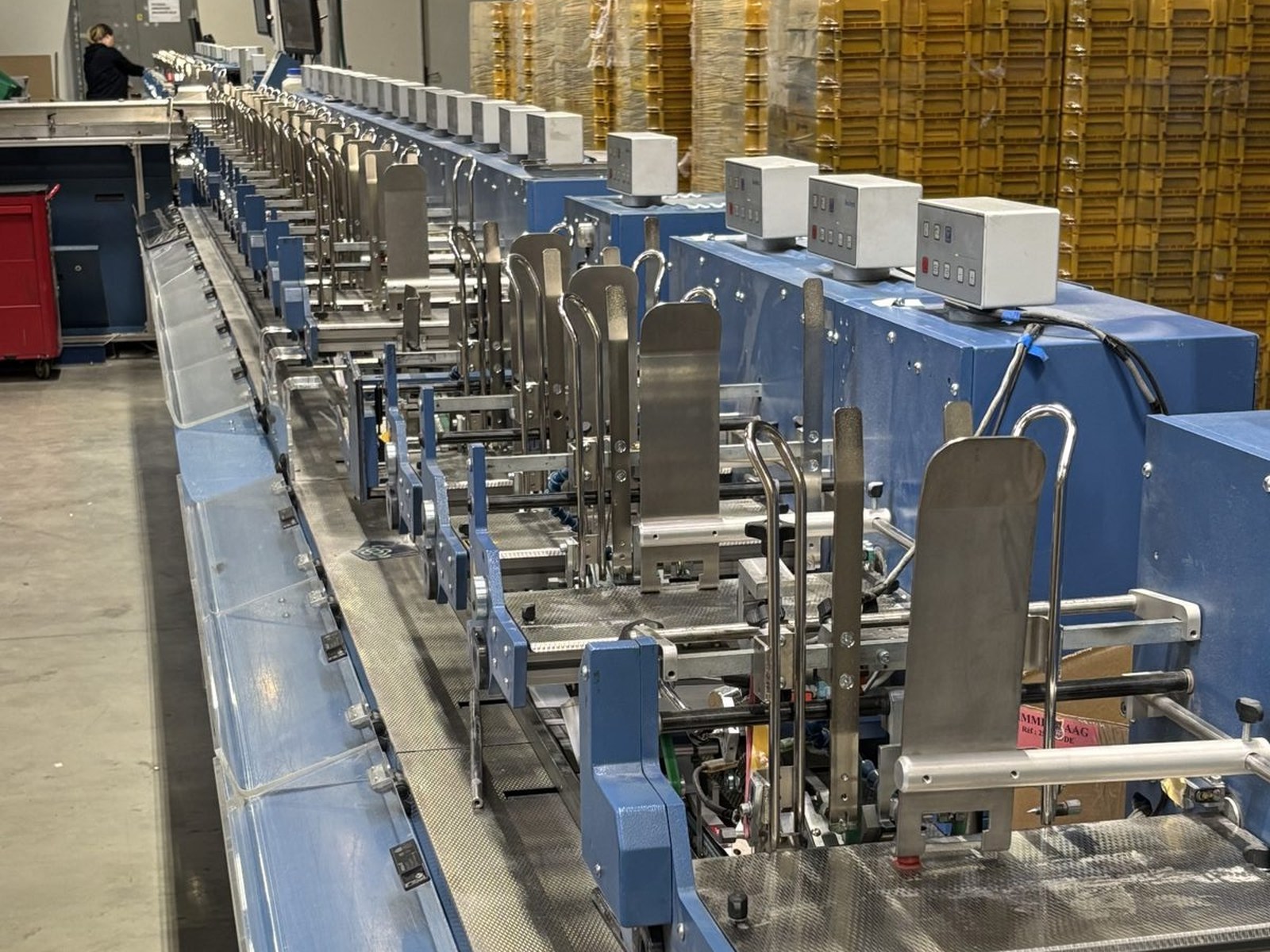 Ligne de mise sous pli et optimisation postale